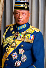 Ahmad Shah Of Pahang Children : Who S The Hot Prince Pahang Gets New